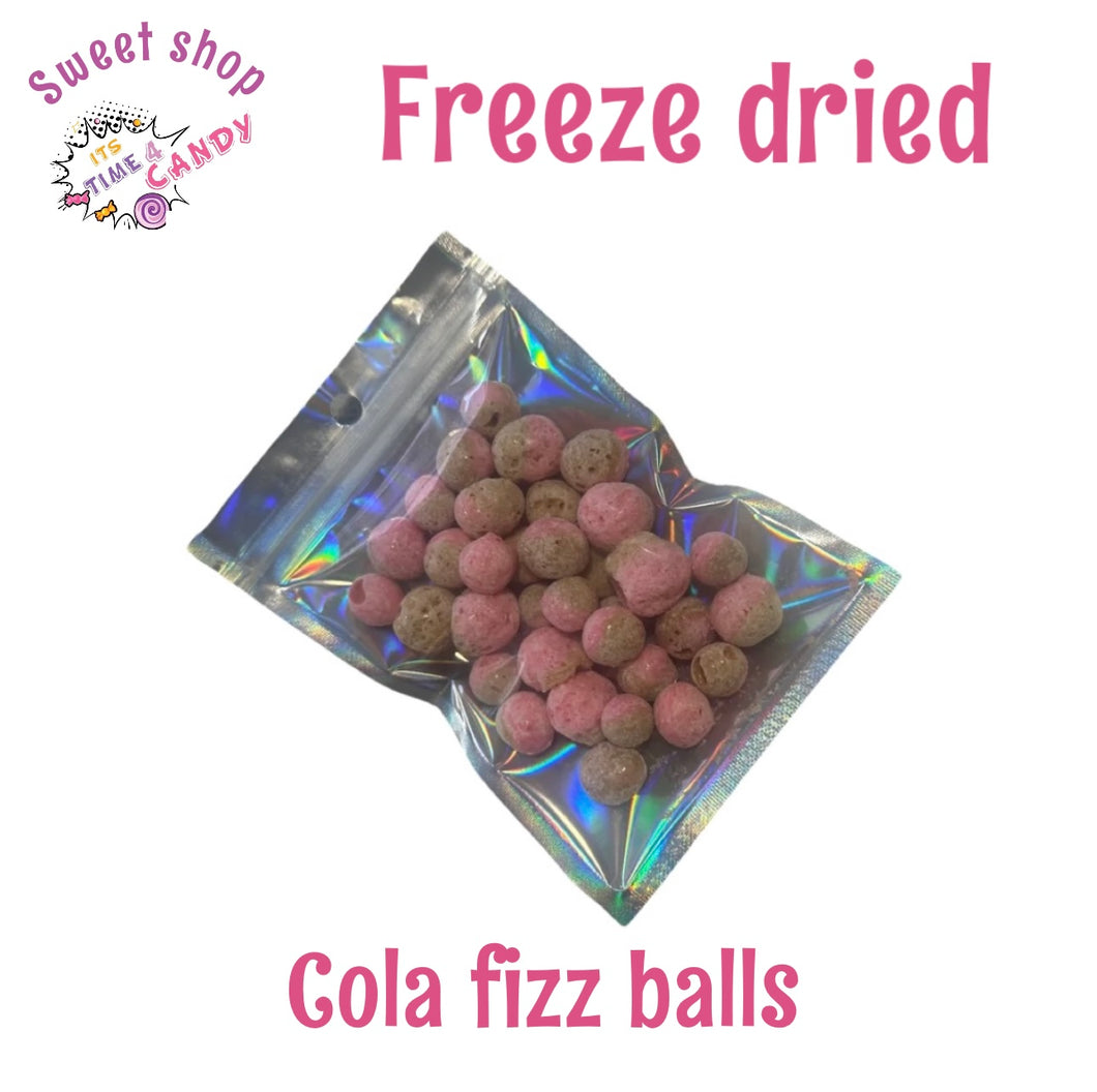 Freeze dried cola fizz balls